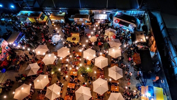 Praça de alimentação